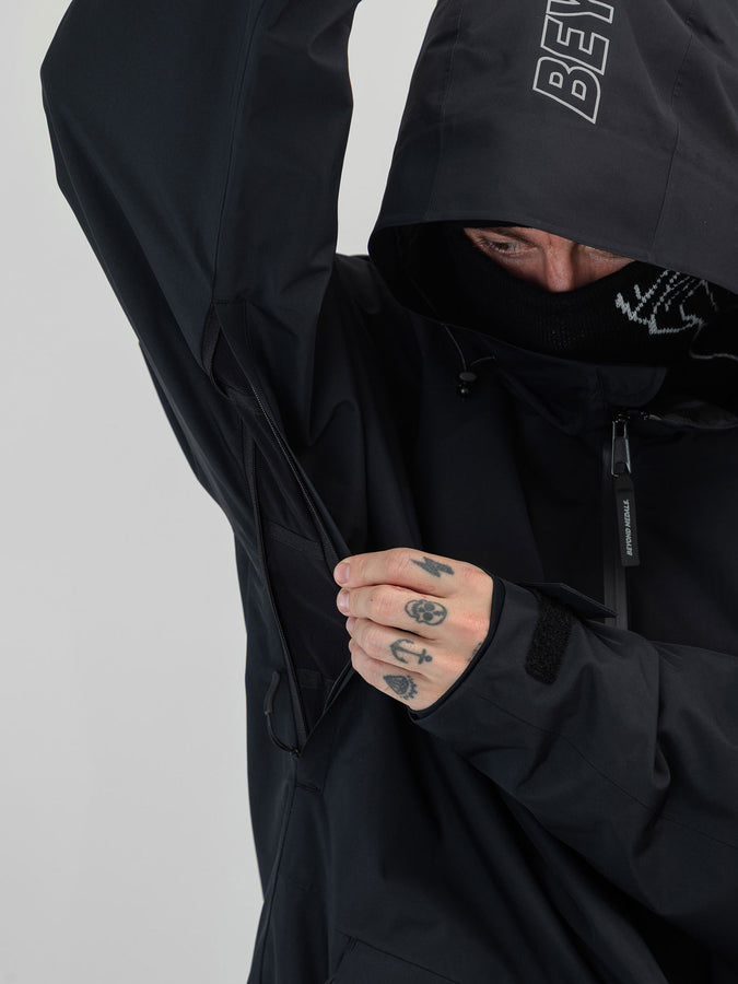 Beyond Medals Nostalgia Jacket Winter 2026 | BLACK