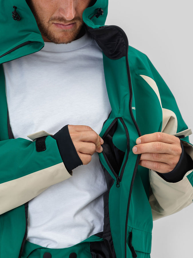 Beyond Medals Nostalgia Jacket Winter 2026 | GREEN