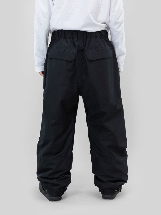 Beyond Medals Nostalgia Pants Winter 2026 | BLACK