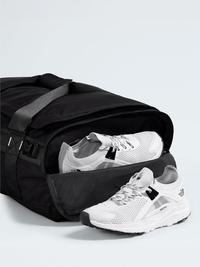 The North Face Base Camp Voyager 42L Duffle Bag | TNF BLACK/TNF WHITE-NPF (53R)