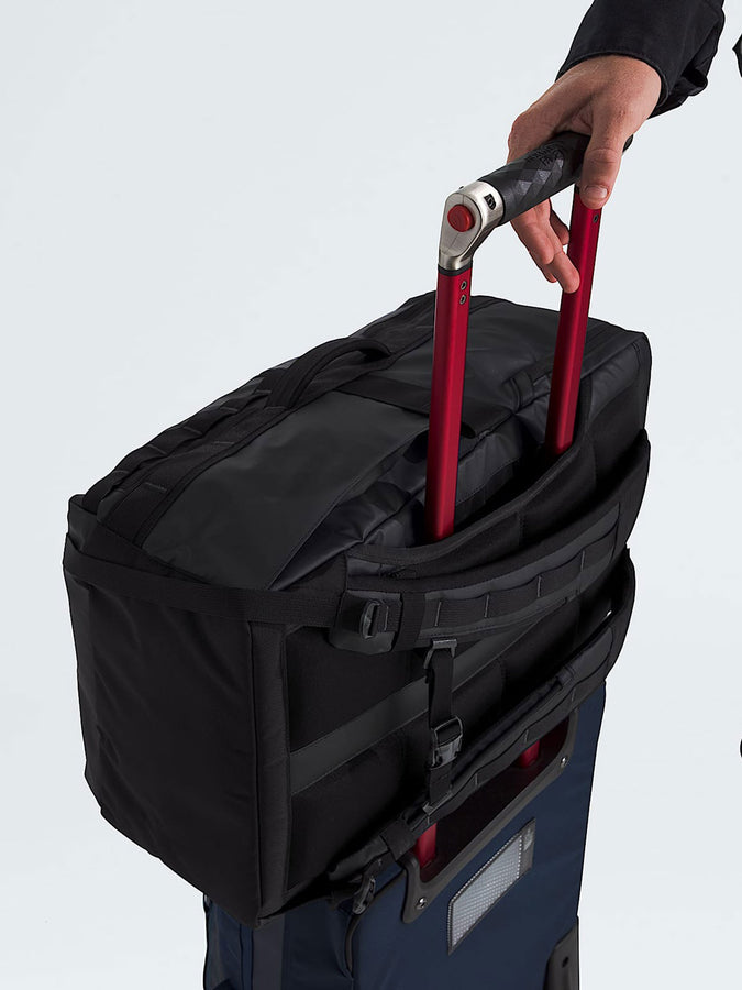 The North Face Base Camp Voyager Travel Backpack | TNF BLACK/ASPHALT GREY (KT0)