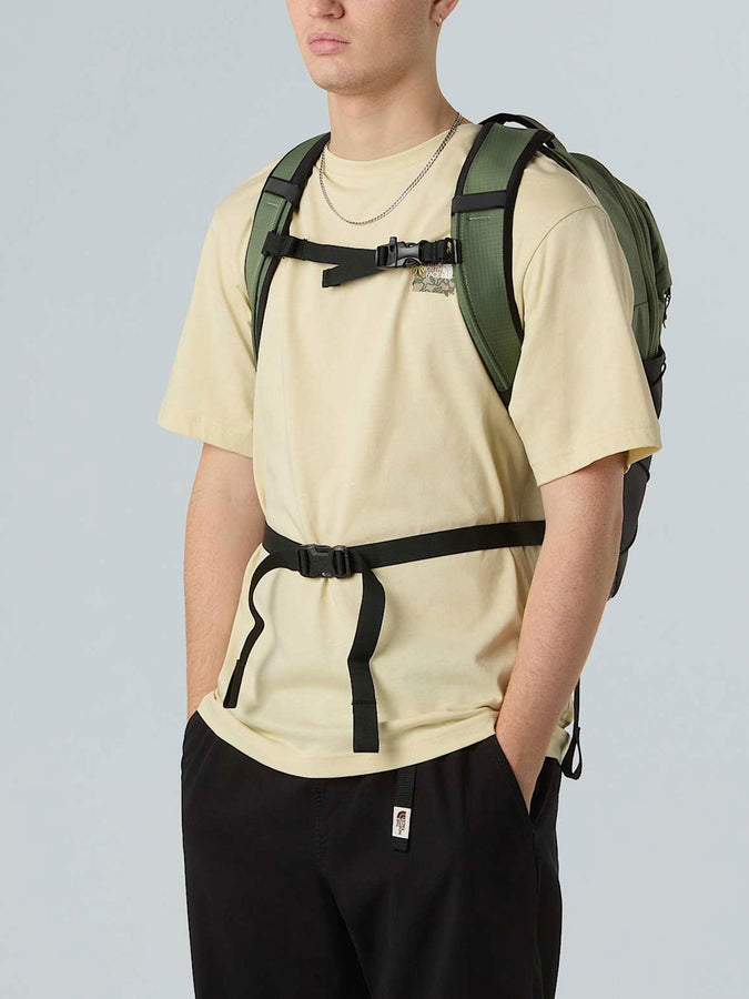 The North Face Borealis Backpack | BARK MIST/TNF BLACK (D0L)