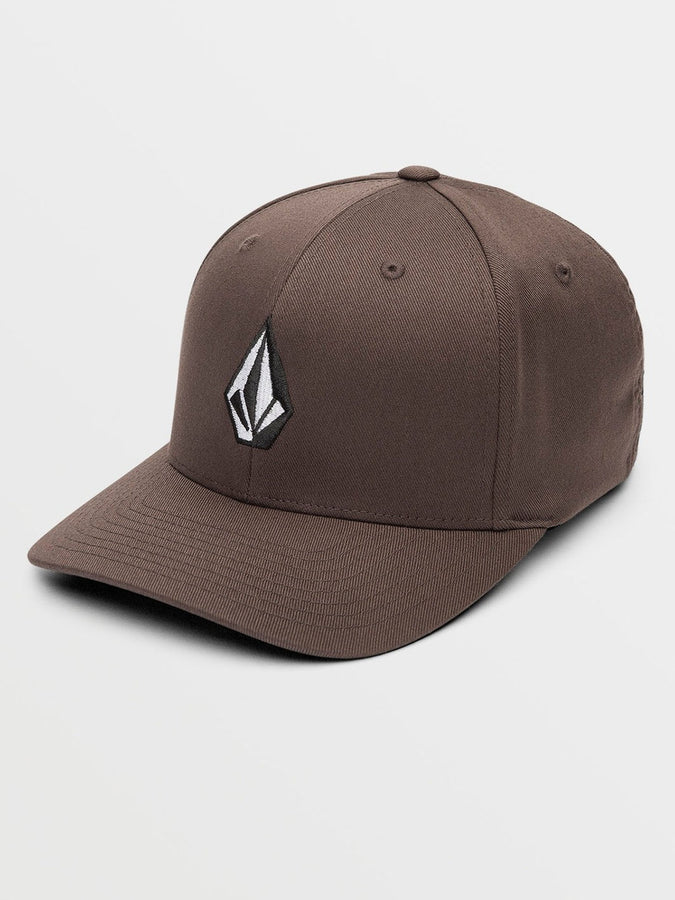 Volcom Spring 2024 Full Stone Flexfit Hat | WREN (WRE)