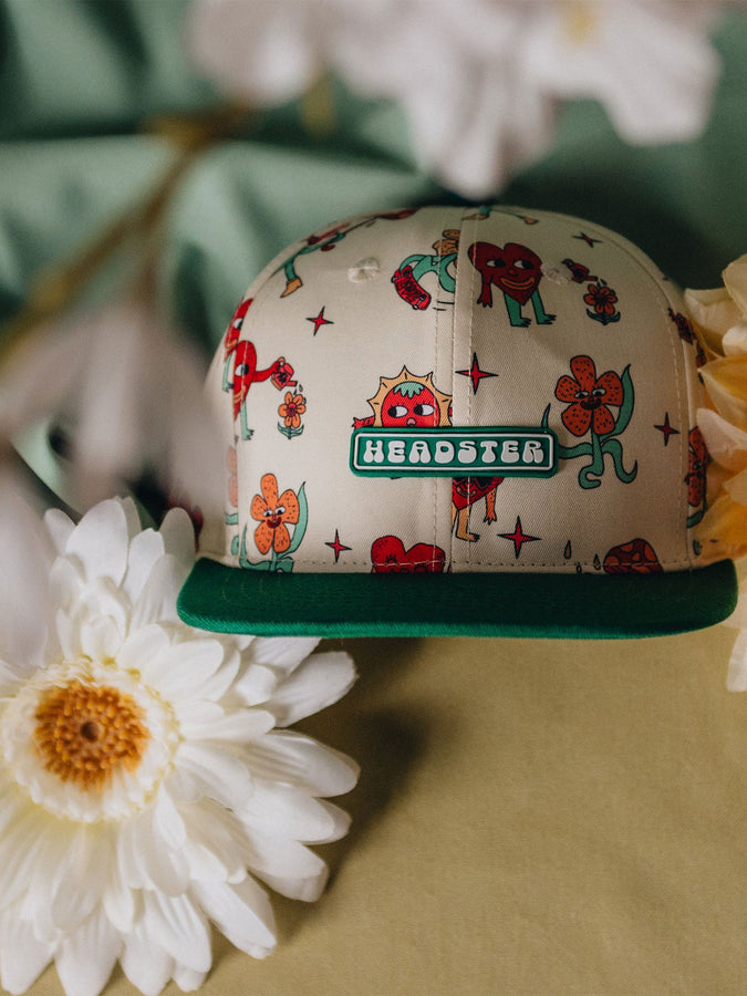 Headster Catching Feelings Snapback Hat | PALE BEIGE