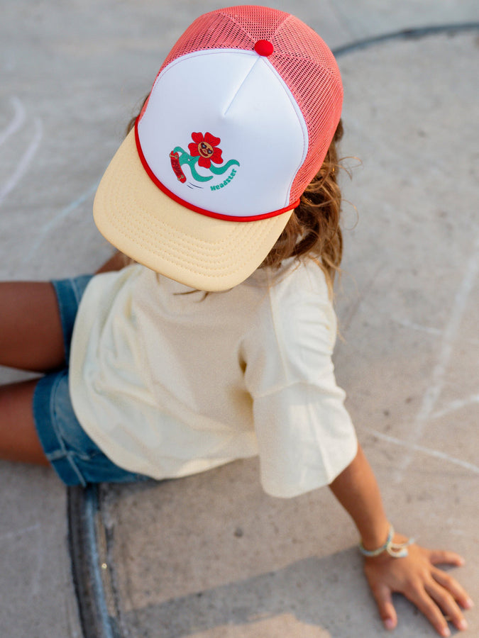 Headster Catching Feelings Trucker Hat (Kids 2-14) Spring 2026 | WHITE
