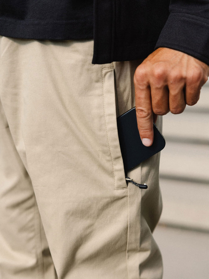 686 Everywhere Standard Relaxed Pants Fall 2026 | KHAKI (KHAK)