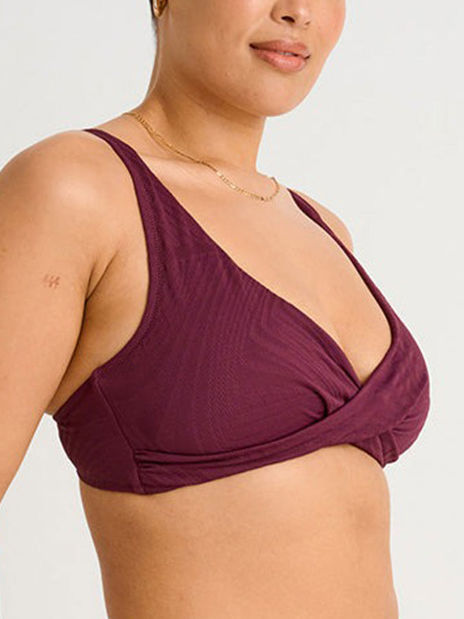 ES Black Cherry Crop Front Twist Bikini Top Summer 2026 | BLACK CHERRY
