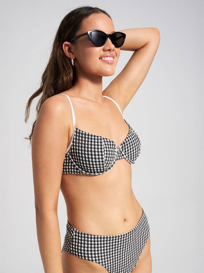 ES Gingham Texture Underwire Bikini Top Summer 2026 | BLACK SAND CHECK