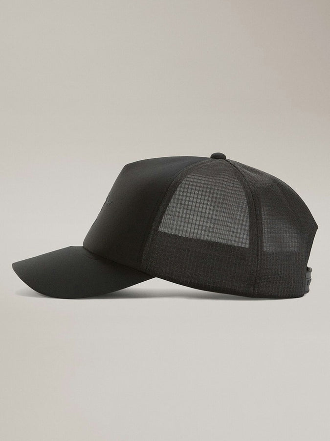 Arcteryx Bird Curved Trucker Hat | BLACK