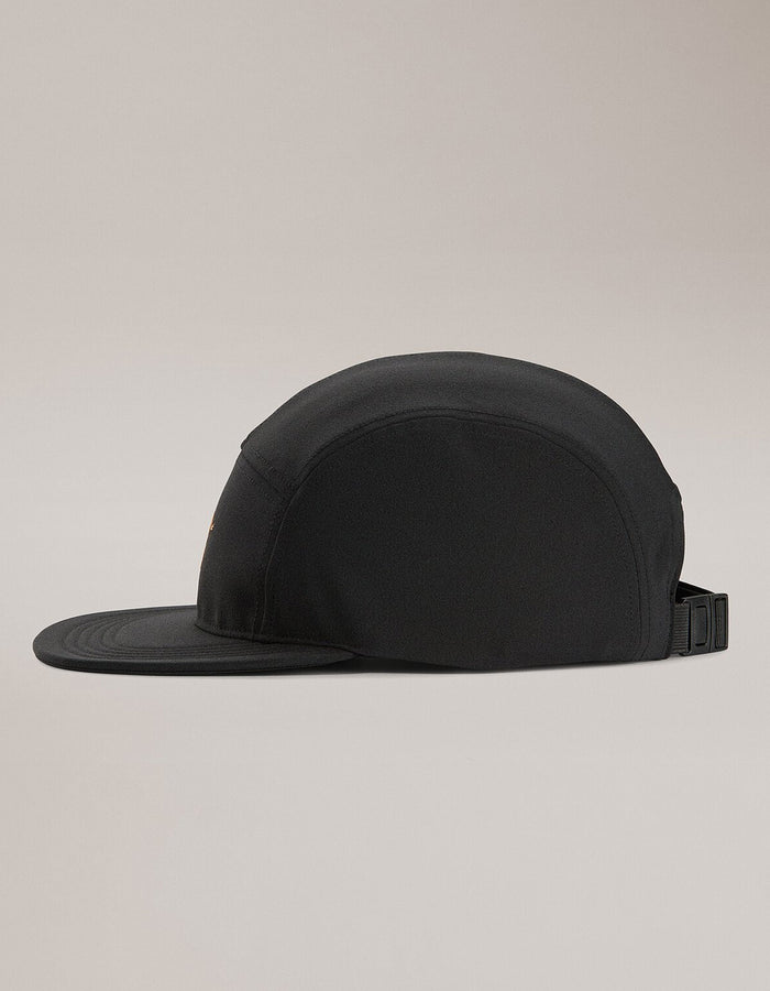 Arcteryx Calidum 5 Panel Strapback Hat | BLACK