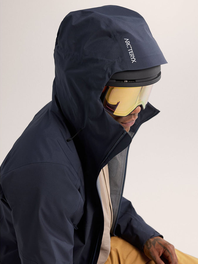 Arcteryx GORE-TEX Sabre Snowboard Jacket 2024 | BLACK SAPPHIRE