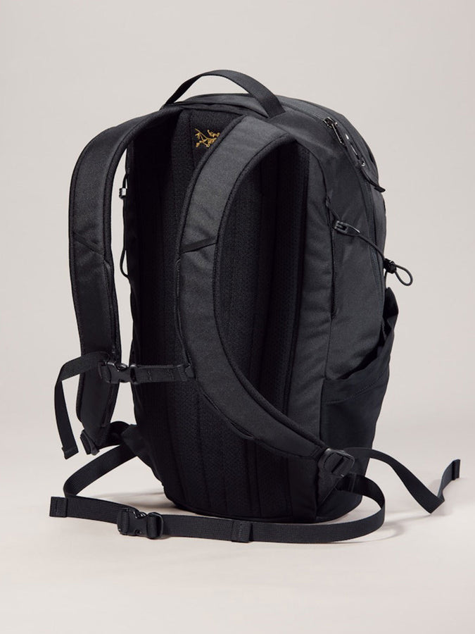 Arc'teryx Mantis 16 Backpack | BLACK
