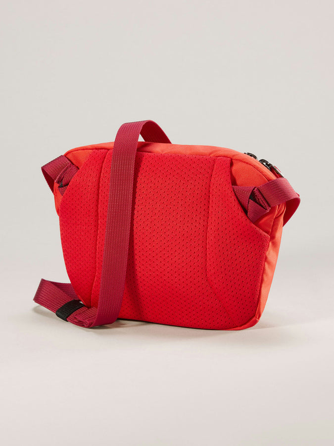 Arc'teryx Mantis 1 Waist Bag | DYNASTY/CARMINE