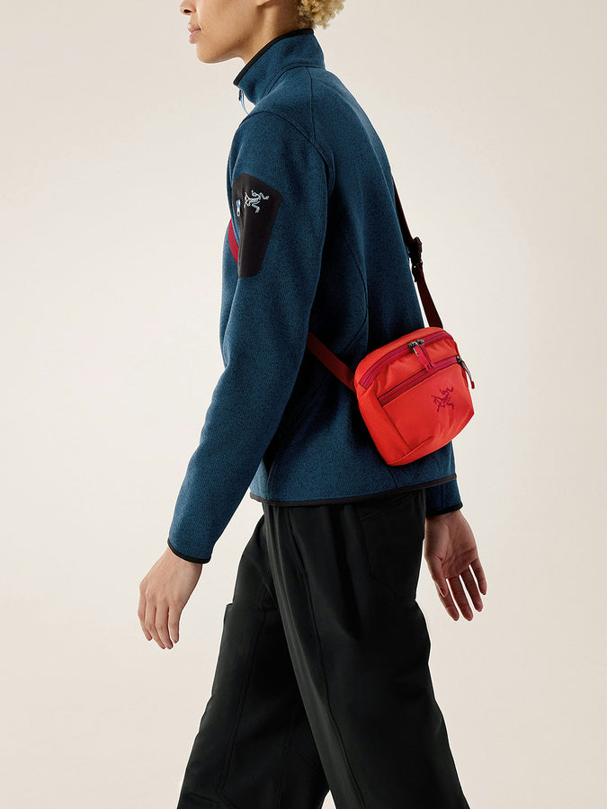 Arc'teryx Mantis 1 Waist Bag | DYNASTY/CARMINE