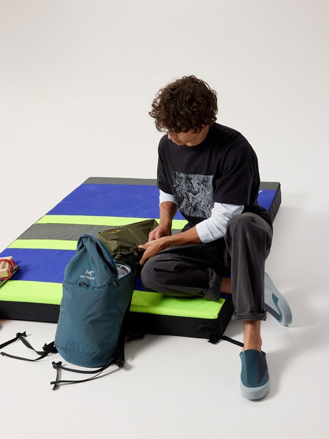 Arc'teryx Kragg Cotton Lithographica T-Shirt | BLACK