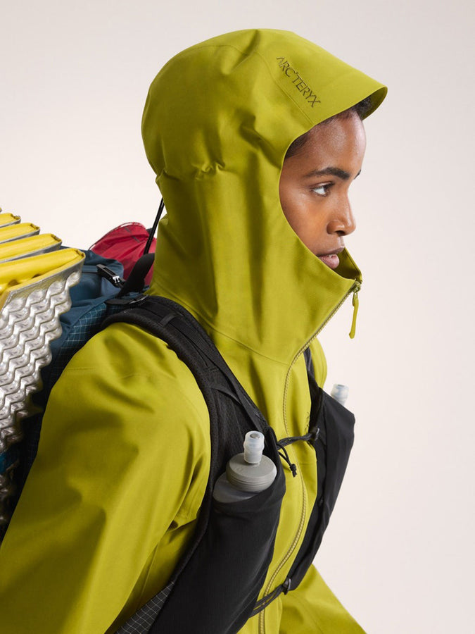 Arc'teryx Beta Jacket Fall 2025 | OLIVE MOSS
