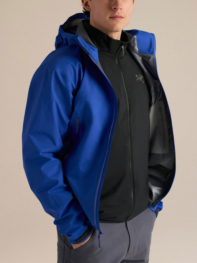 Arc'teryx Atom Jacket 2027 – Insulating Mid-Layer | BLACK