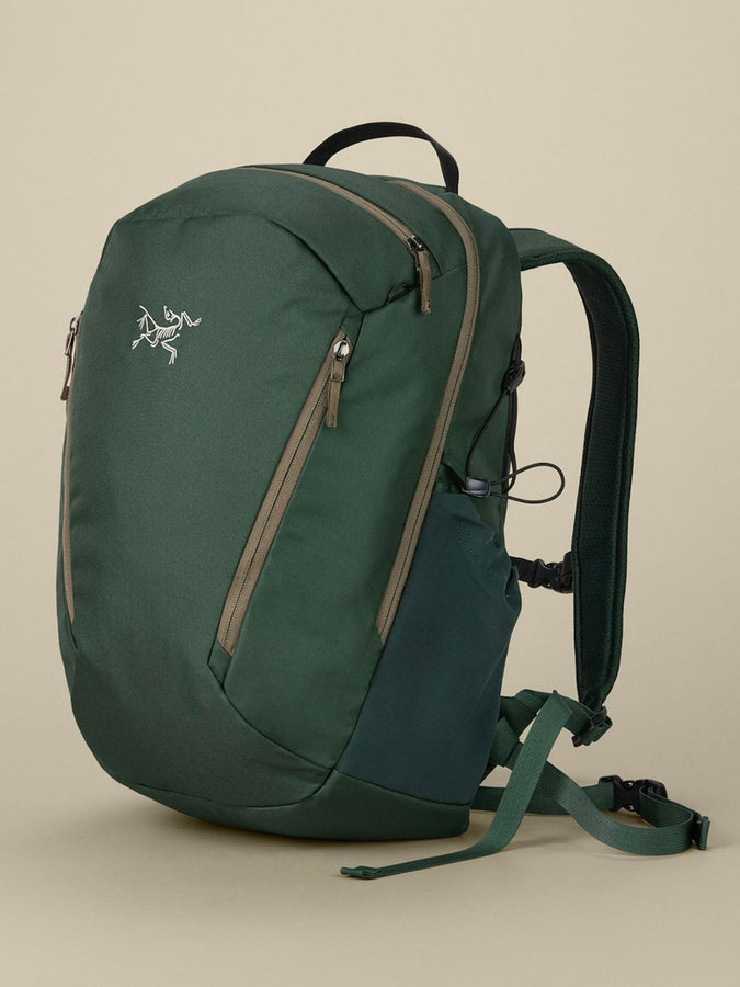Arc'teryx Mantis 26 Backpack | DARK JADE/MONGOOSE