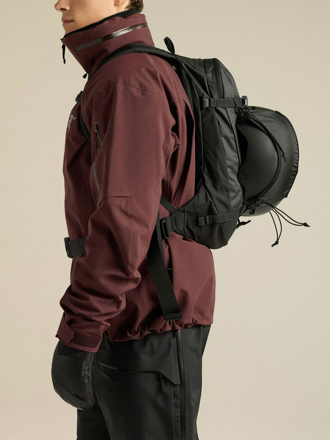 Arc'teryx Quintic 16 Backpack | BLACK