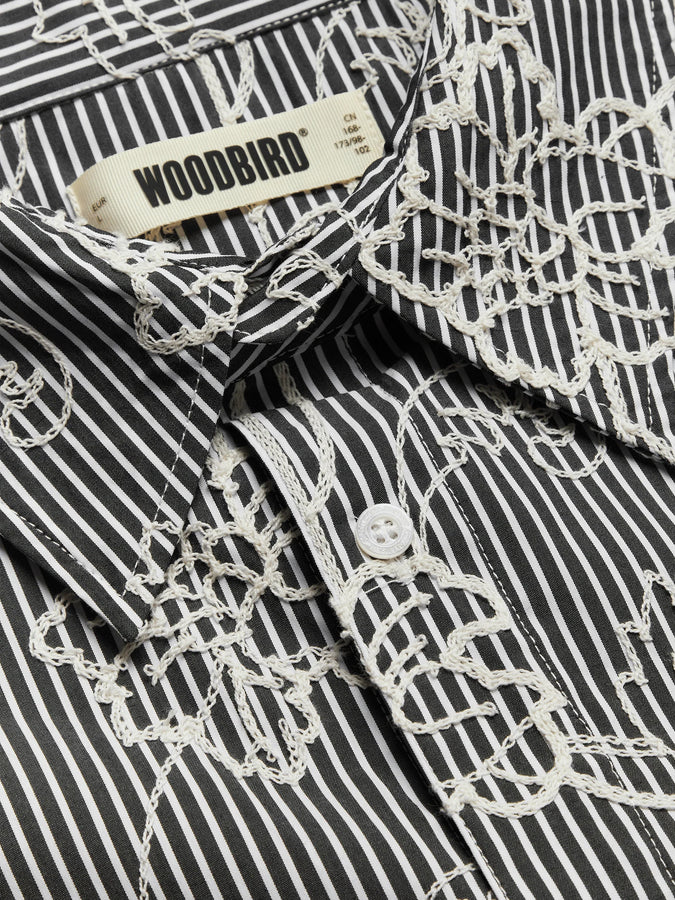 Woodbird Brooks EMB Long Sleeve Buttondown Shirt Fall 2026 | BLACK/WHITE