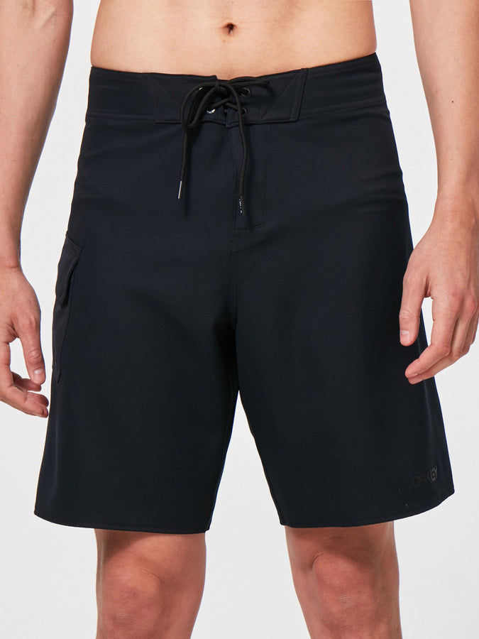 Oakley Kana 2.0 21'' Boardshorts Spring 2026 | BLACKOUT (02E)
