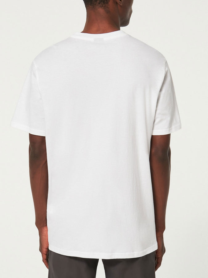 Oakley Bark 2.0 T-Shirt Spring 2026 | WHITE/BLACK (104)