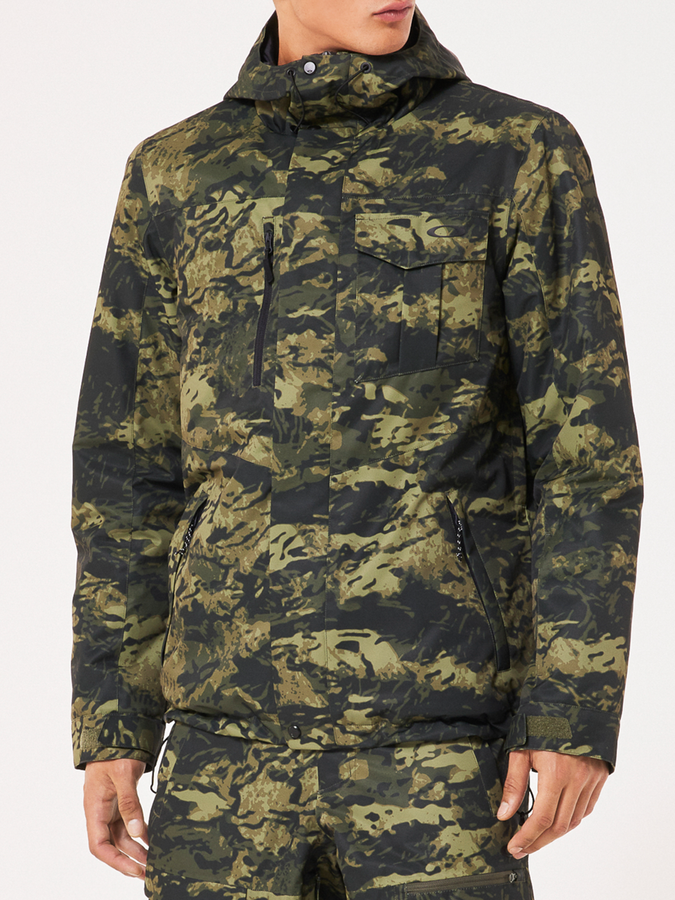 Oakley Core Divisional RC Snowboard Jacket 2025 | TIGER CAMO GREEN (BFQ)