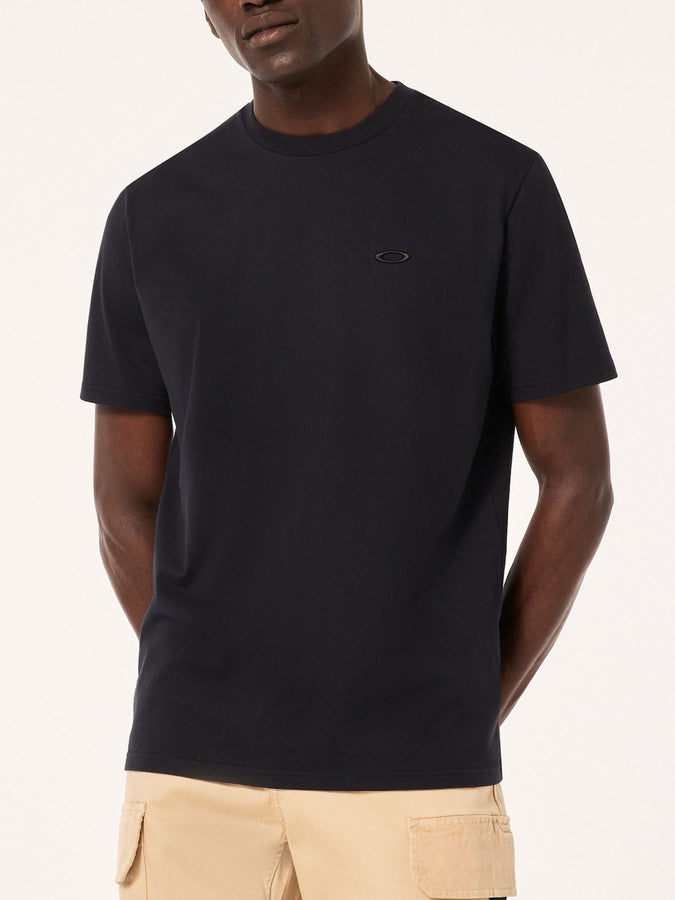 Oakley Relax 2.0 T-Shirt Spring 2026 | BLACKOUT (02E)
