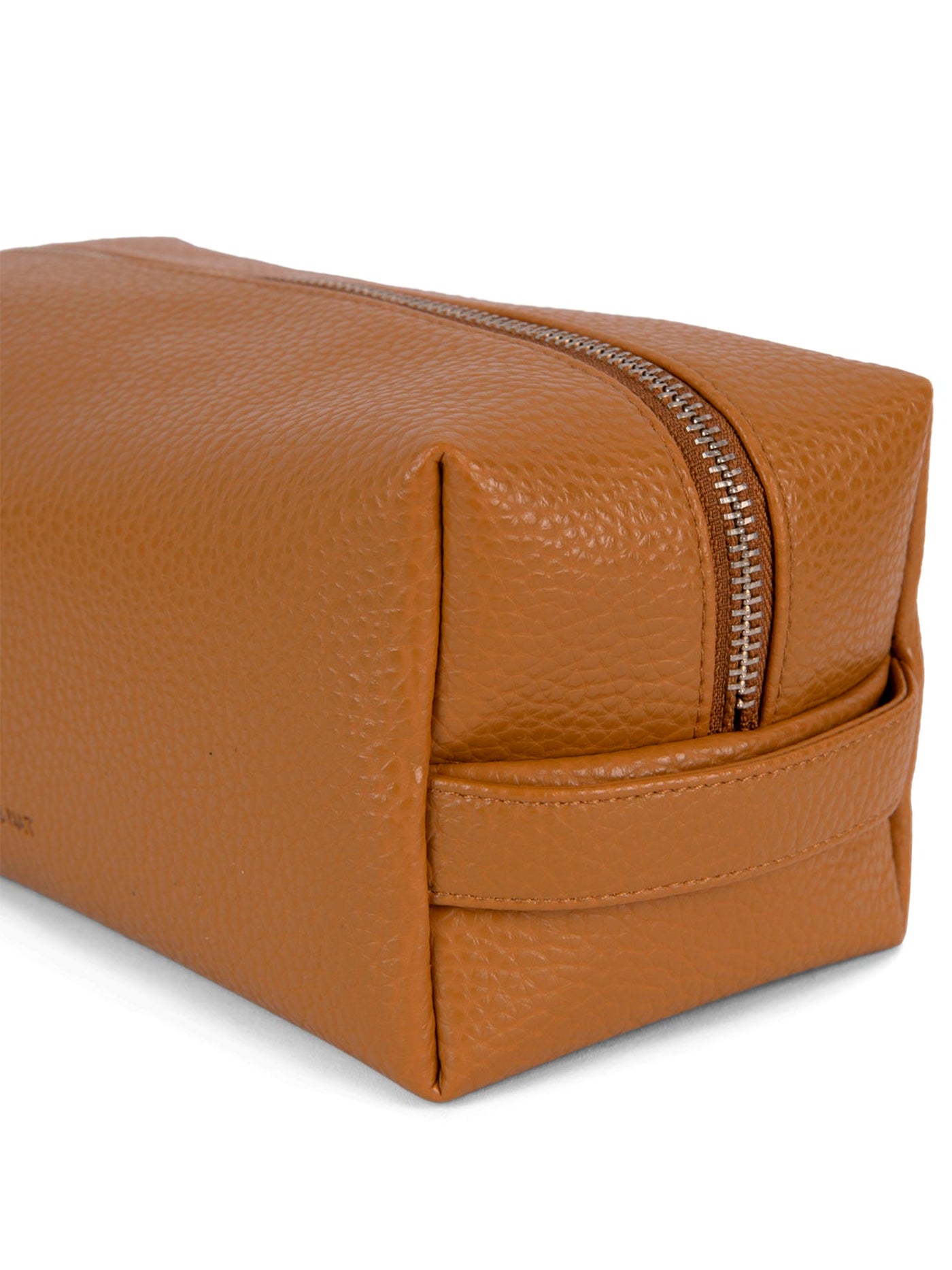 Matt & Nat Purity Blair Toiletry Bag Fall 2024