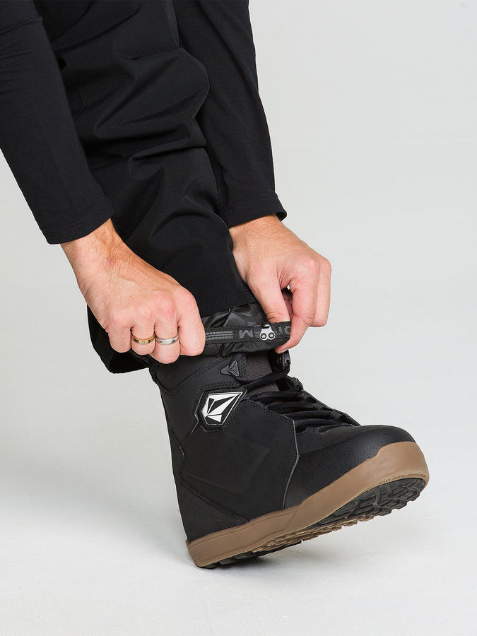 Volcom Nailer 2027 – Shell Pants | BLACK (BLK)