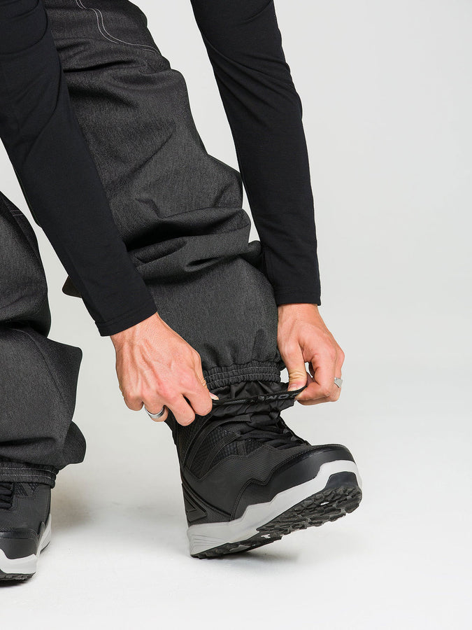 Volcom Lapper 2027 – Shell Pants | BLACK (BLK)
