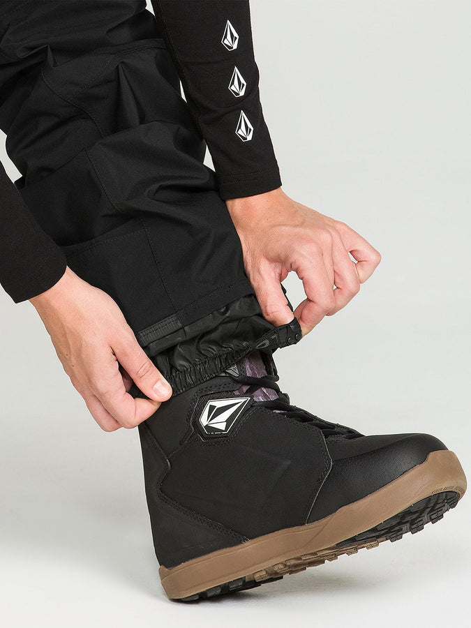 Volcom GORE-TEX Ash Stretch 2027 – Women's Shell Bib | BLACK (BLK)