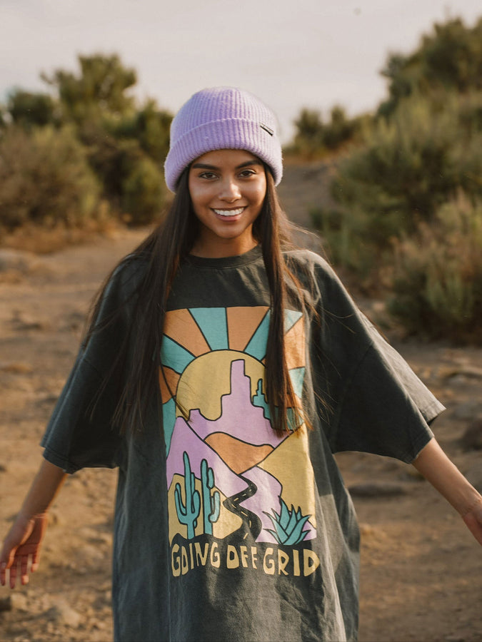 Notice The Reckless Desert Sun Women T-Shirt Spring 2024 | CHARCOAL