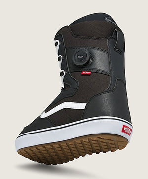 Vans Invado OG Black/White Snowboard Boots 2026 | EMPIRE