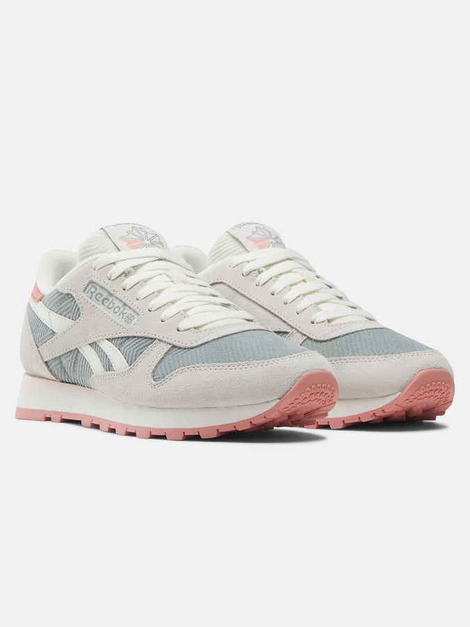 Classic Leather Light Fog/Soft Grey/Chalk Shoes