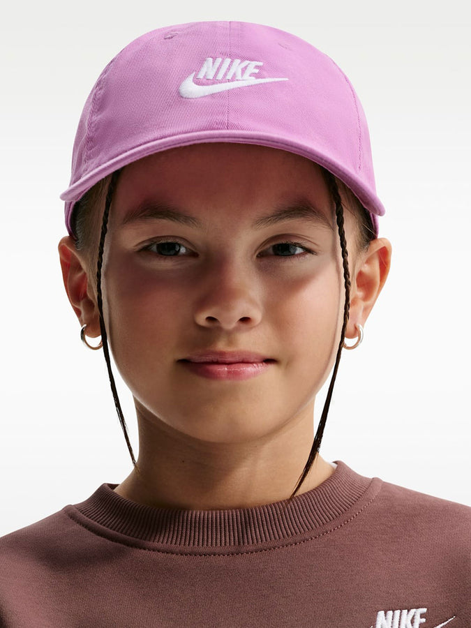Nike Fairway Fresh Club Unstructured Futura Wash Strpbck Hat | MAGENTA/WHITE (503)