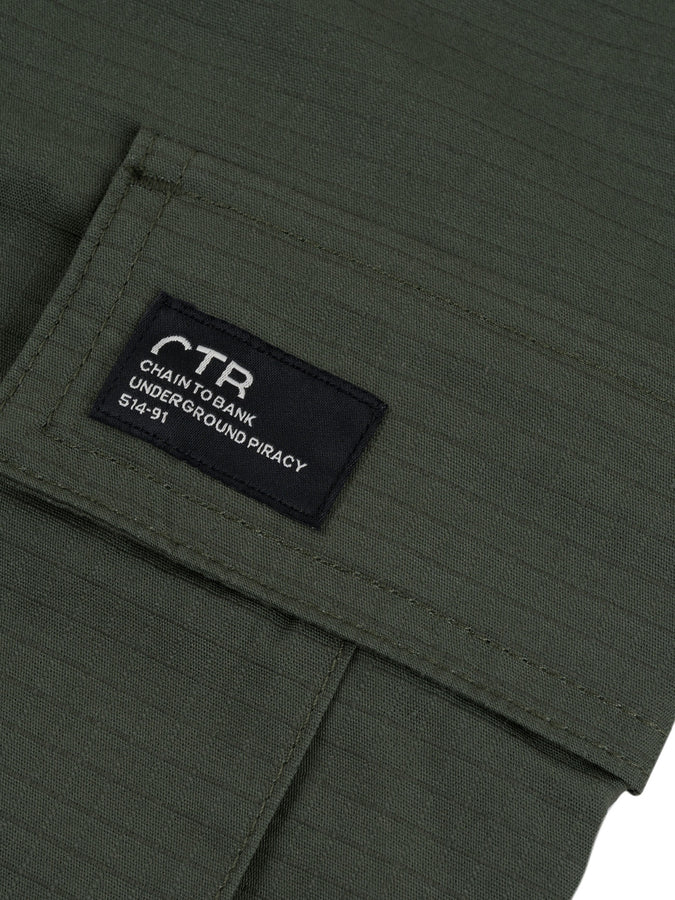 Chain To Bank Run & Gun Rs Pants Fall 2025 | OLIVE