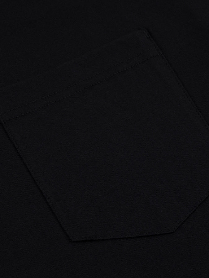 Chain To Bank Classic Staple Pocket T-Shirt Fall 2027 | BLACK