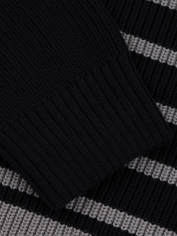 Chain To Bank Lined Up Sweater Holiday 2025 | BLACK