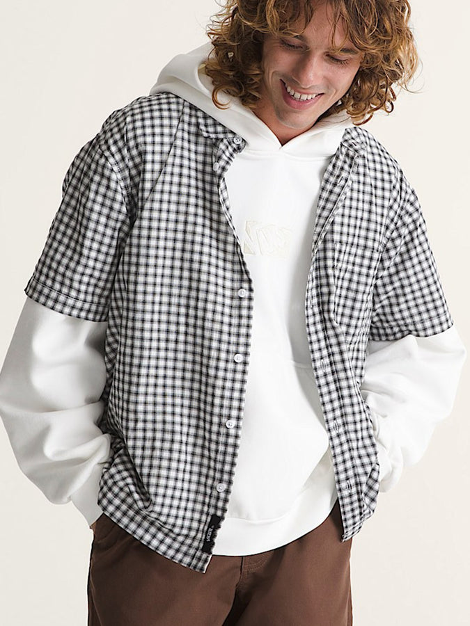 Vans Larkspur Mini Plaid Short Sleeve Buttondown Shirt Spring 2026 | WHITE/BLACK (YB2)