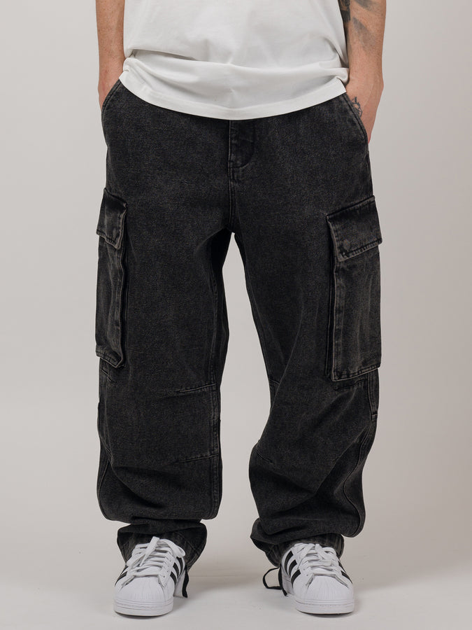 Loviah Cargo jeans Spring 2024 | BLACK ACID WASH