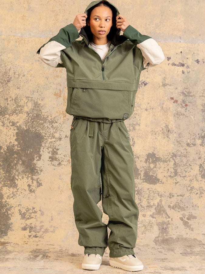 686 Outline 2027 – Women's Shell Pants | FATIGUE GREEN (FTG)