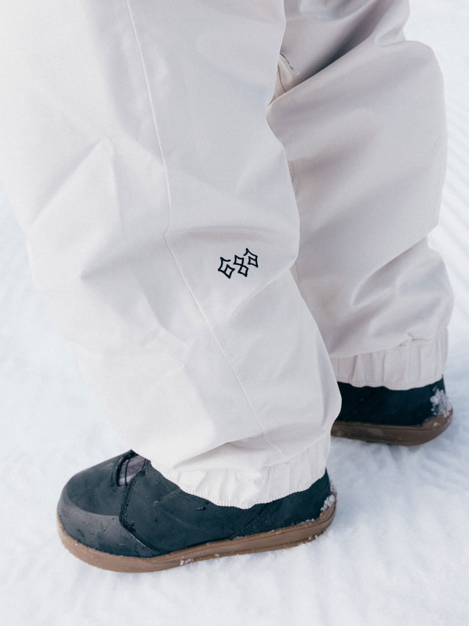686 Outline 2027 – Women's Shell Pants | LIMESTONE HEART (LSHT)