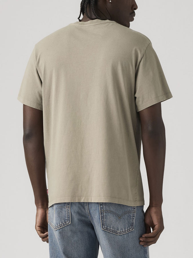 Levis Essential Pocket Garment Dye Kaki T-Shirt Spring 2026 | VINTAGE KHAKI (0044)