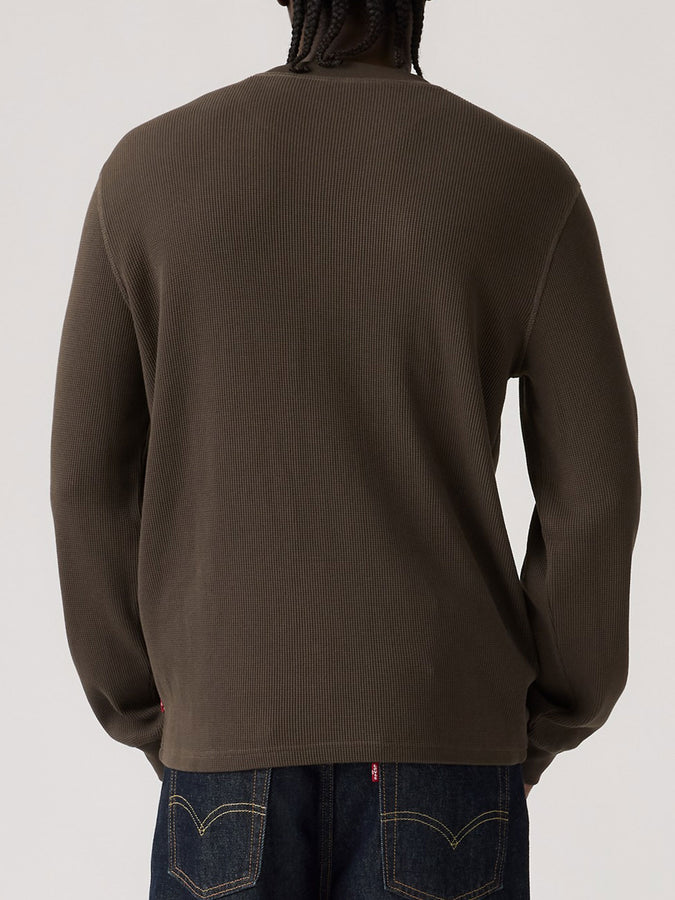 Levis Standard Thermal Coffee Long Sleeve T-Shirt Fall 2026 | COFFEE (0117)