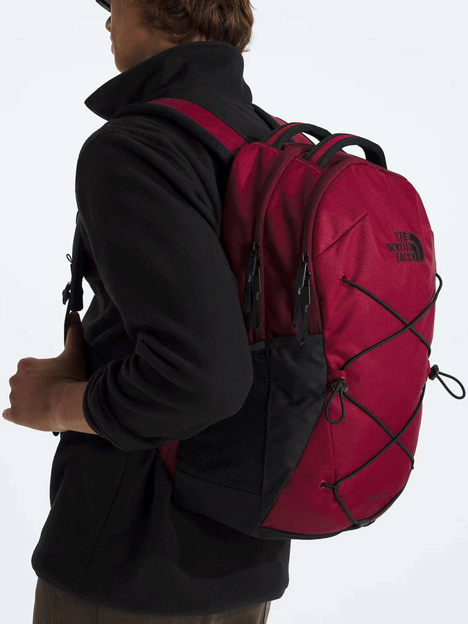 The North Face Jester Backpack | BEETROOT/TNF BLACK (5BO)