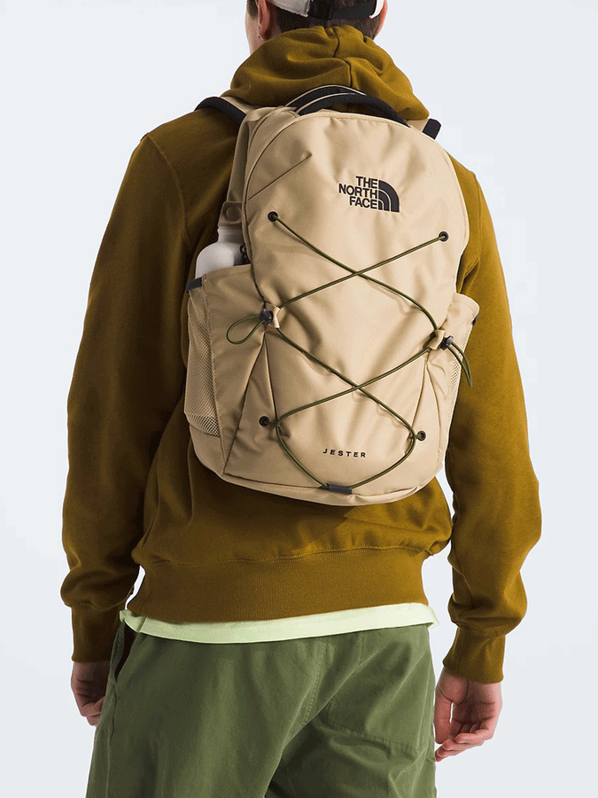 The North Face Jester Backpack | KHAKI STN/FRST OLV (9O5)