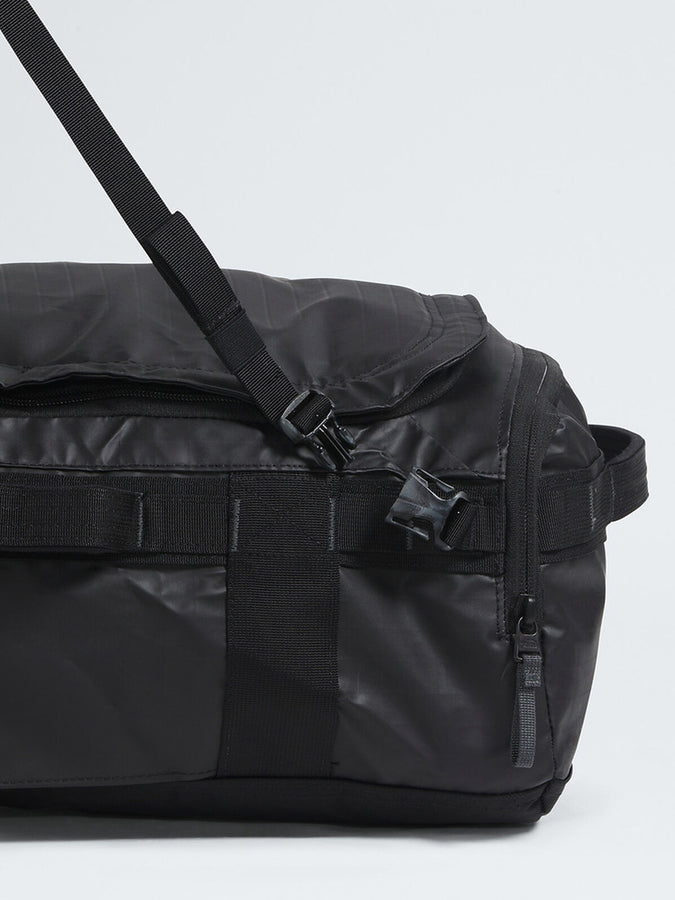 The North Face Base Camp Voyager 32L Duffel Bag |  TNF BLACK/ASPHALT GREY (KT0)