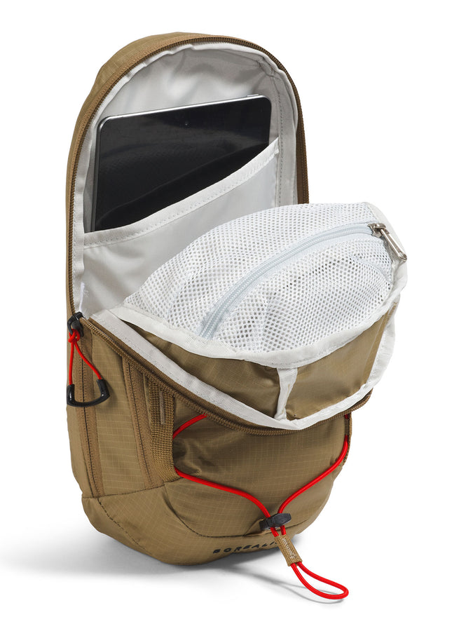 The North Face Borealis Sling Bag | CEDAR/LAVA RED (MTY)