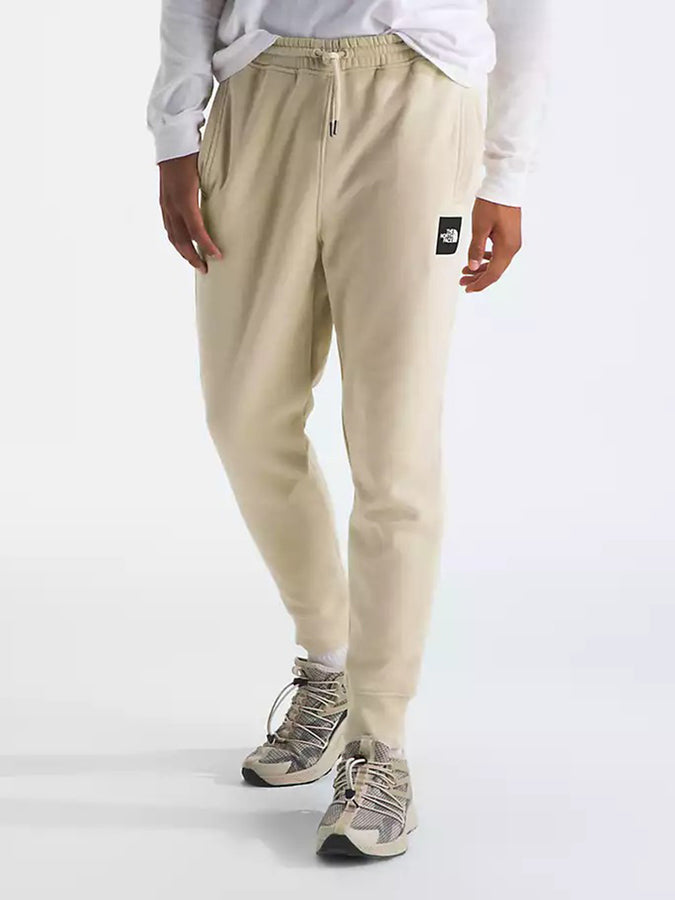 The North Face Core Jogger Pants Fall 2024 | GRAVEL/TNF BLACK (4D5)